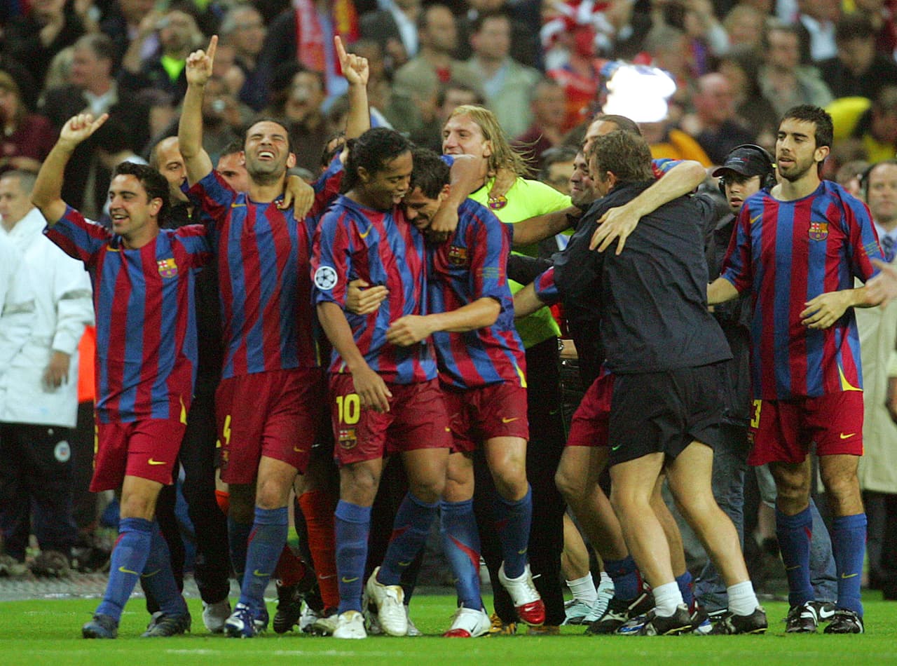 Un tiro desviado y tres faltas recibidas fueron el saldo de su actuación aquella noche mágica ante el campeón de Inglaterra, el Arsenal.