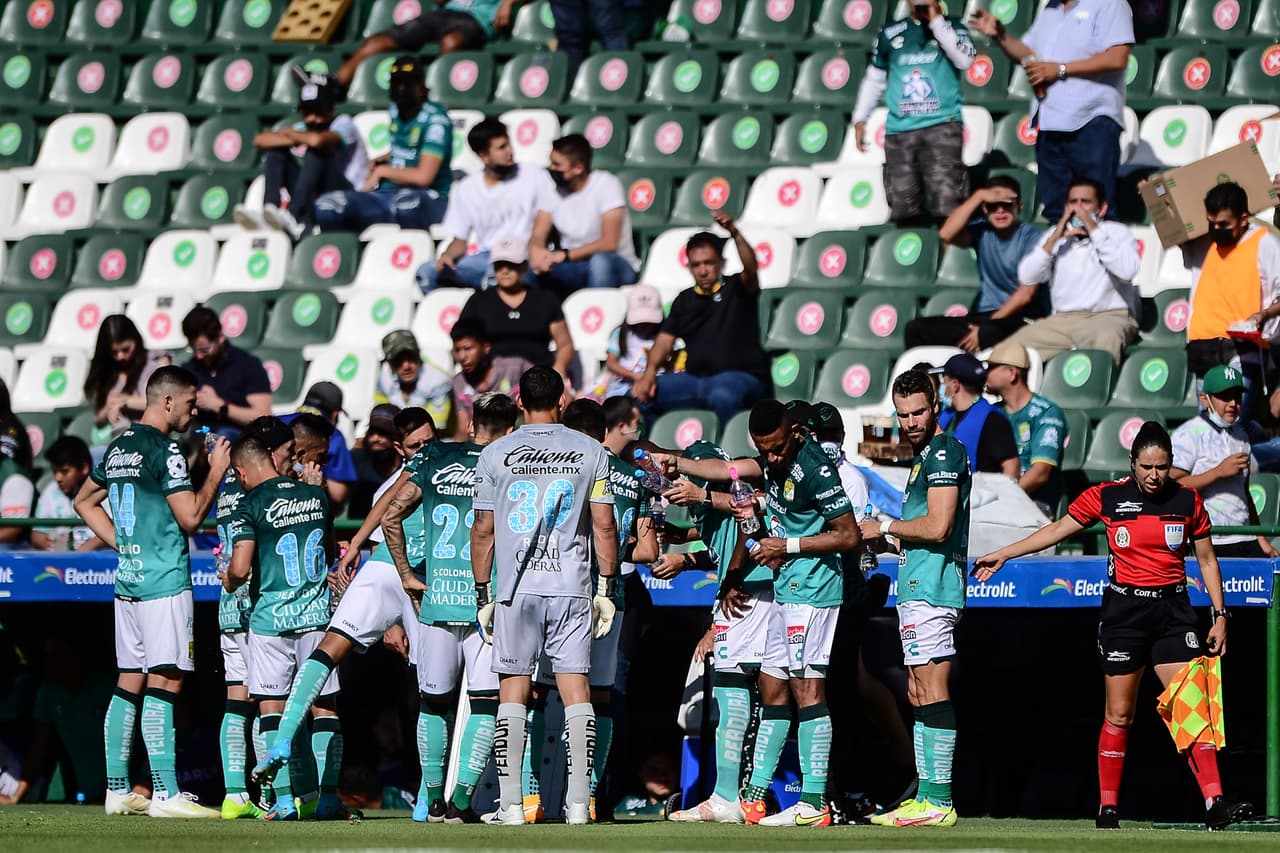 León rescata un punto ante los Gallos Blancos que no supieron aguantar la ventaja y dejaron ir la victoria.