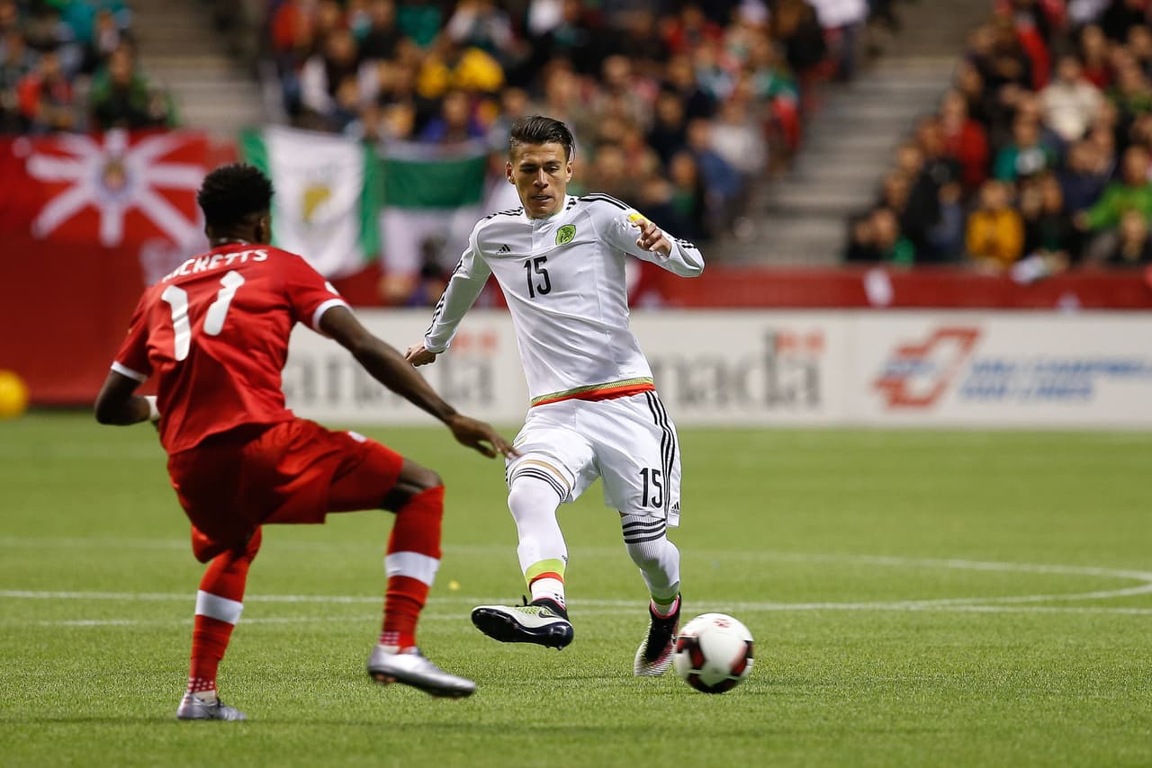 7 - Héctor Moreno - Hizo buena pareja con Reyes, batalló un poco con la velocidad de los atacantes del conjunto local. Con los minutos fue tomando el ritmo del partido y se impuso en casi todos los mano a mano.