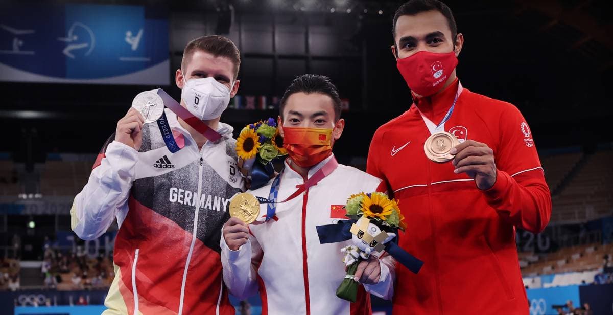 Lukas Dauser sorprendió para llevarse plata en barras paralelas