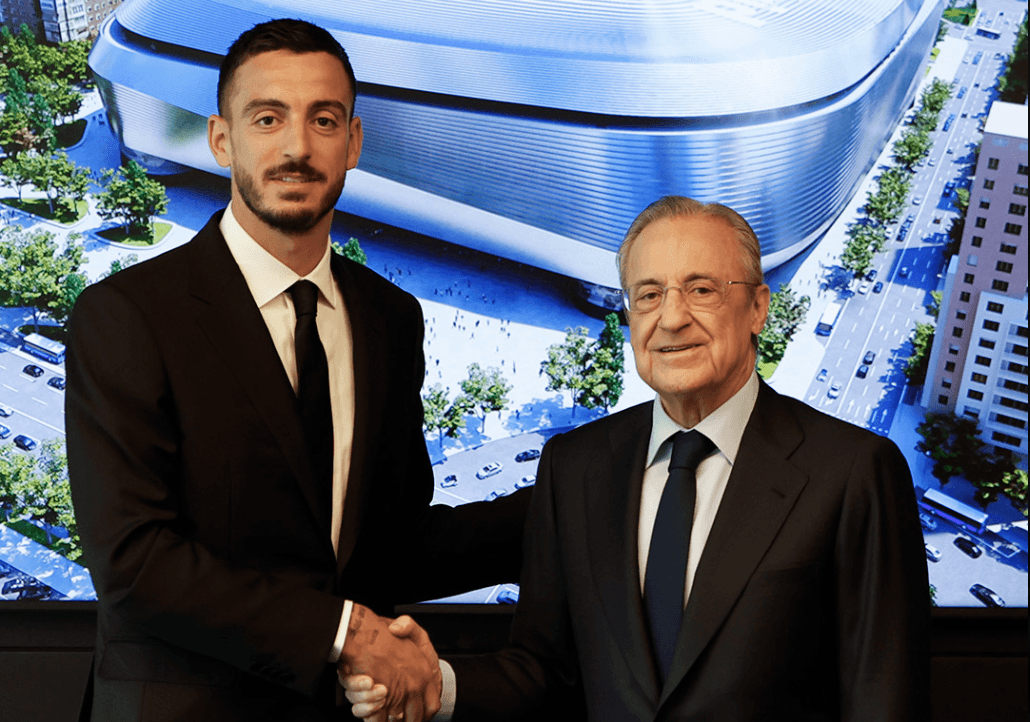 Joselu, orgulloso de volver al Real Madrid y tendrá el número de Chicharito