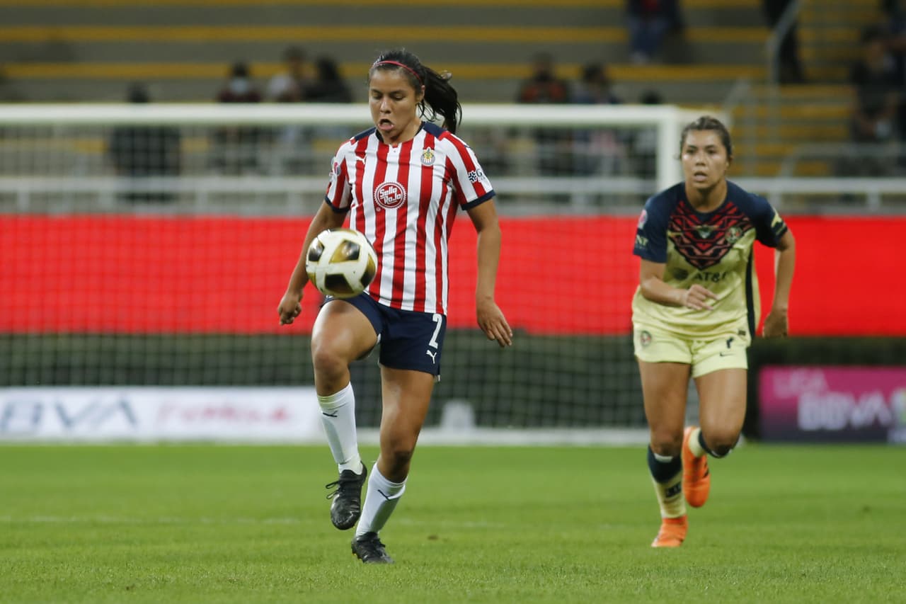 during the game Guadalajara vs America, corresponding to Quarterfinal second leg round match of Torneo Apertura Grita Mexico A21 of the Liga BBVA MX Femenil, at Akron Stadium, on December 06, 2021.
<br>
<br> durante el partido Guadalajara vs America, correspondiente al partido de vuelta de Cuartos de Final del Torneo Apertura Grita Mexico A21 de la Liga BBVA MX Femenil, en el Estadio Akron, el 06 de diciembre de 2021.