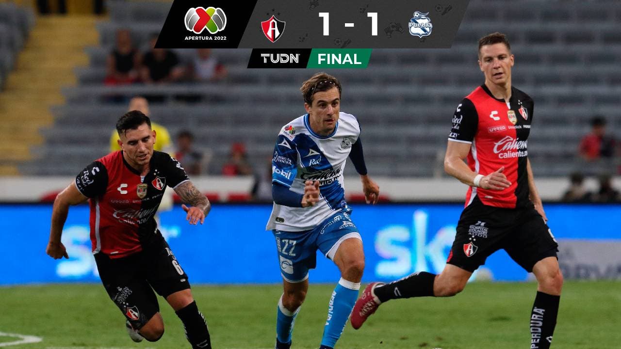 ¡Polémica y espectáculo! Puebla empata ante Atlas en gran juego