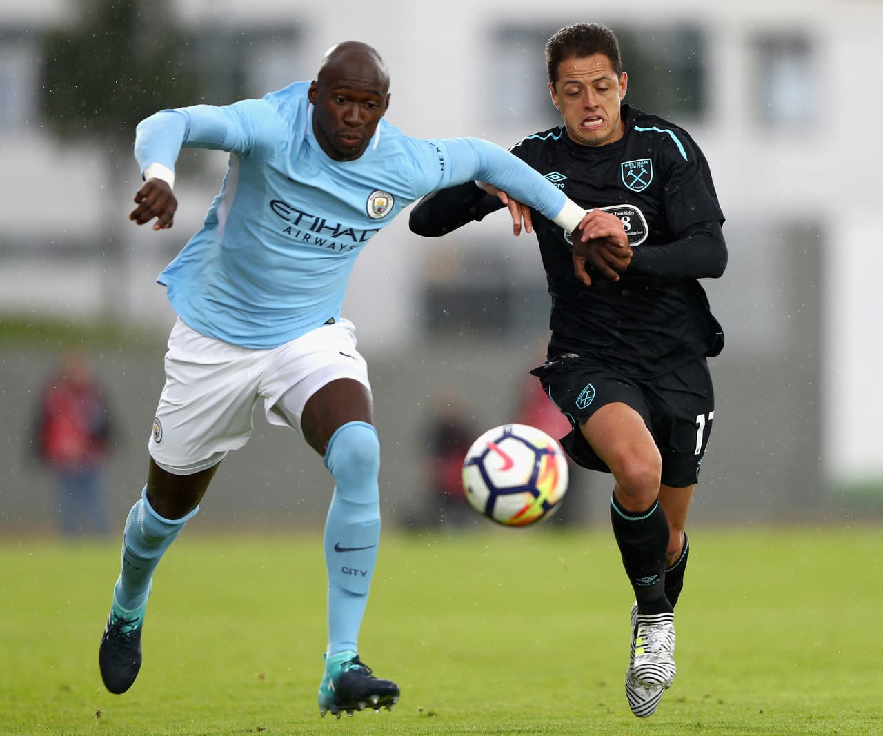 West Ham y el ‘Chicharito’ son goleados por el Manchester City