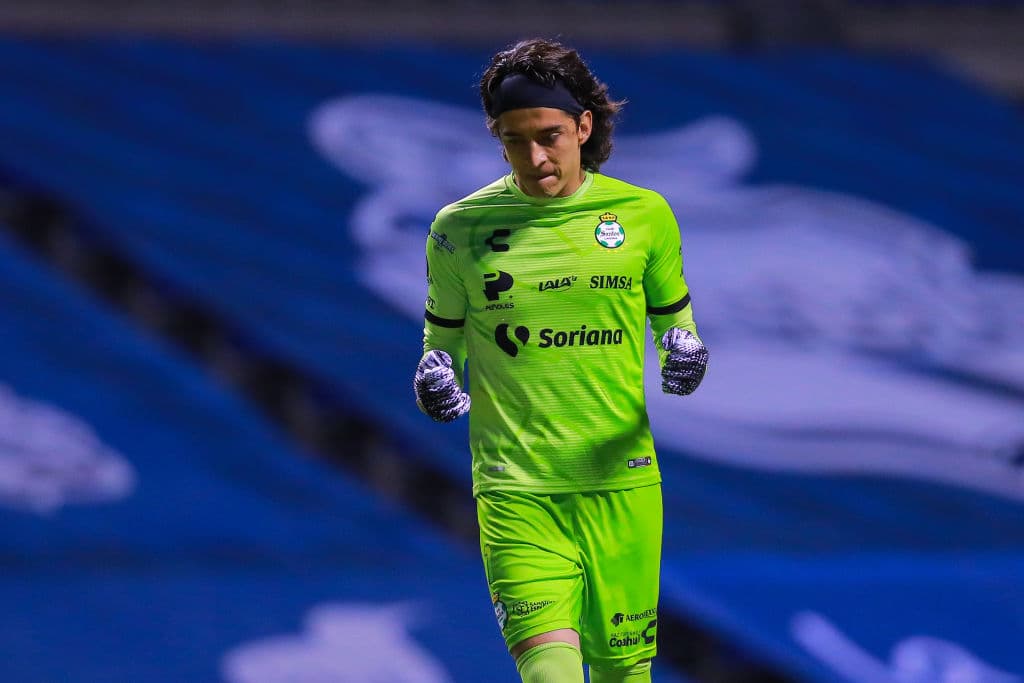 Santos Laguna pone ‘candado’ a Carlos Acevedo