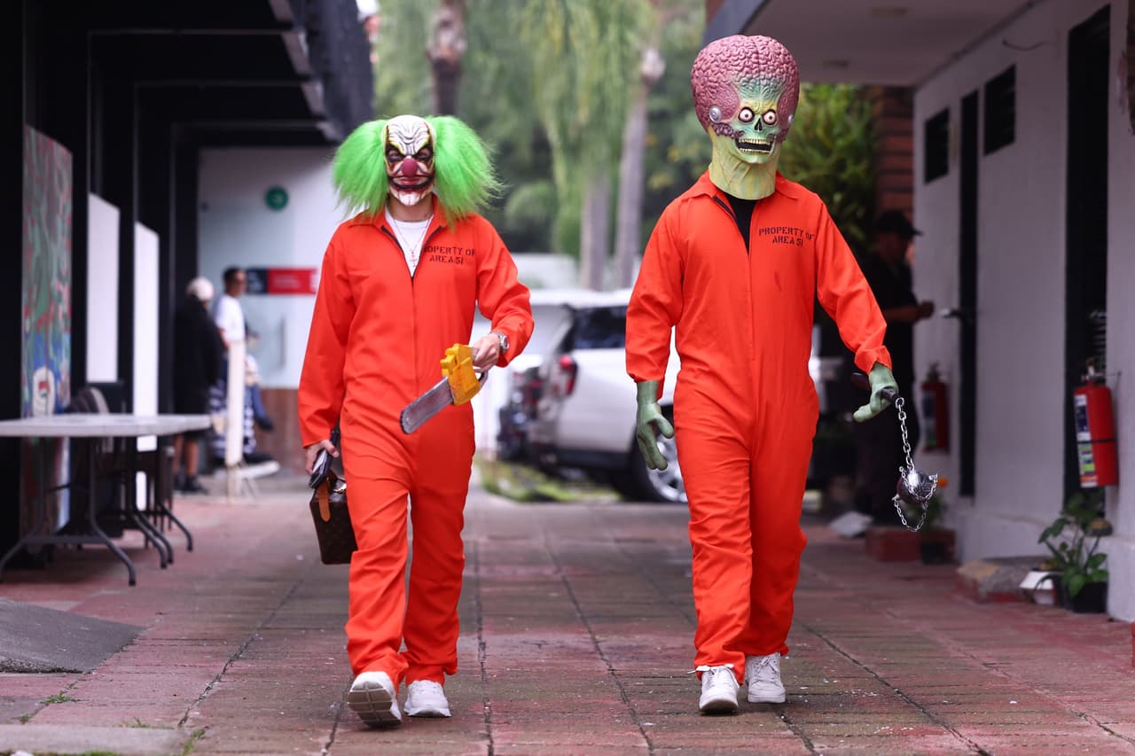 ¡Llega el Halloween en Chivas! ¿Cuál es el mejor disfraz?