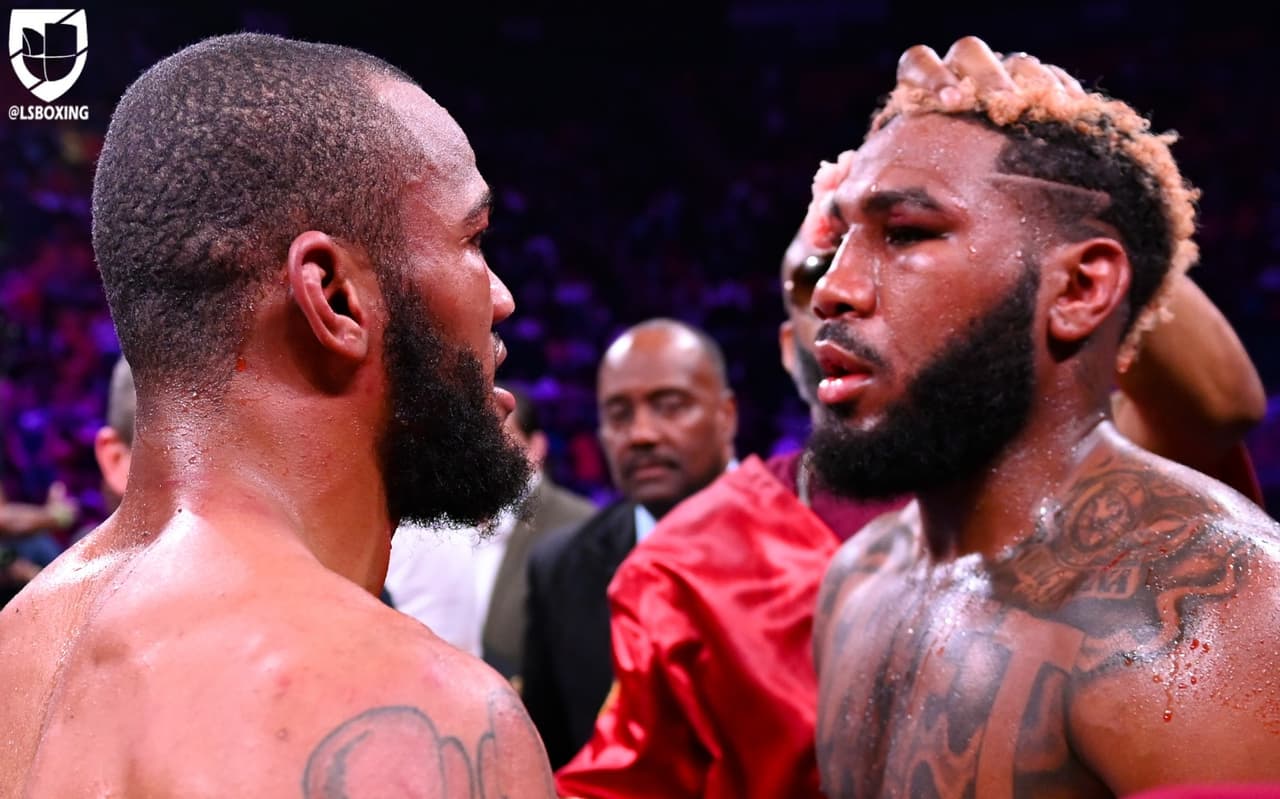 Julian Williams y Jarrett Hurd dieron un gran espectáculo en Fairfax, Virgina, durante 12 rounds. Hurd visitó la lona en el segundo round y, posteriormente, perdería por decisión unánime para ceder su doble corona en peso superwélter.