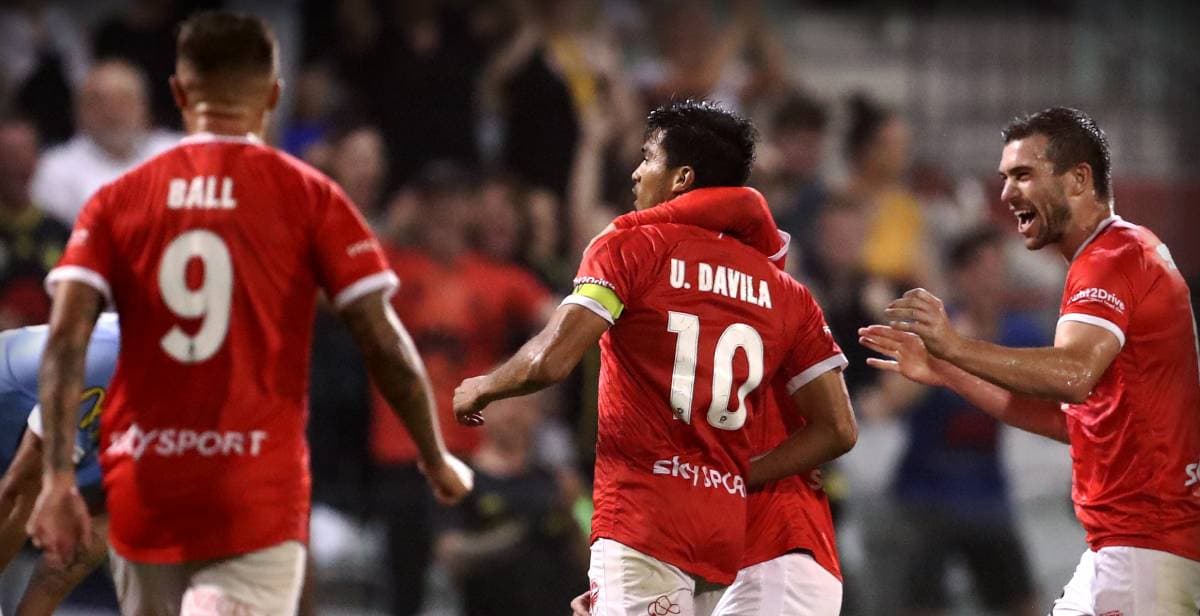 Ulises Dávila anotó un golazo con el Wellington Phoenix