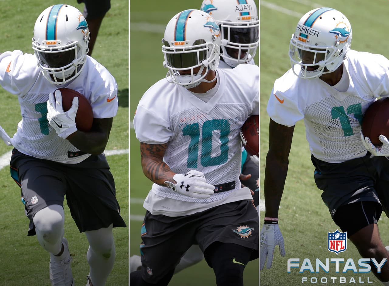 Miami Dolphins / receptores: La pregunta para los fans de Fantasy ese en lo profundo y quién será el objetivo principal de Rayn Tannehill. Se espera que DeVante Parker regrese de su lesión a tiempo para la S1, pero será difícil pasar sobre Jarvis Landry o Kenny Stills si se pierde todo el campamento (AP-NFL).