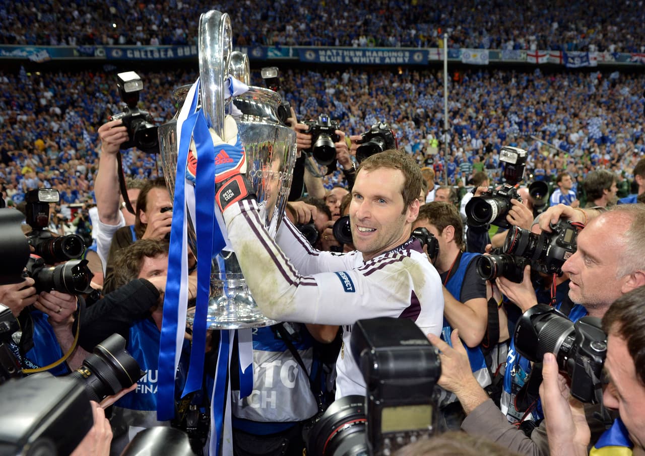 Hizo parte del histórico equipo que ganó la UEFA Champions League en el 2012 ante el Bayern Múnich y que comenzaba a dar los frutos internacionales a la inversión de Roman Abramovich.