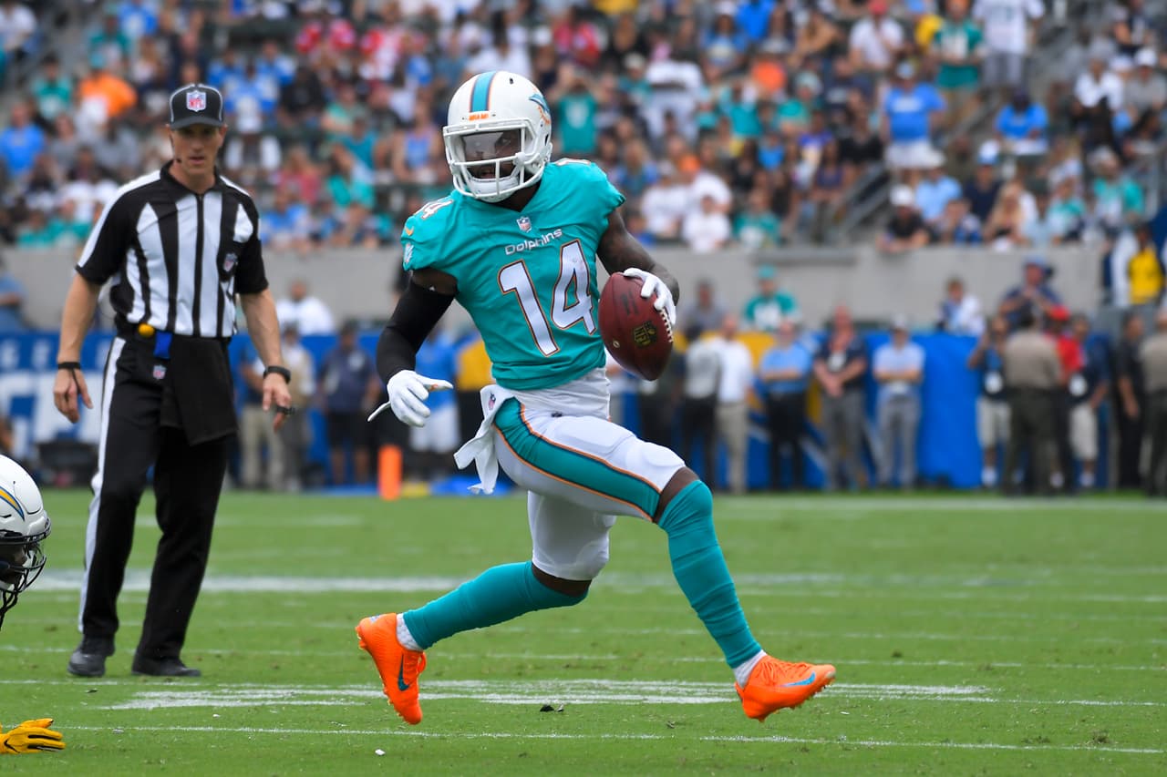 <b>JARVIS LANDRY (Miami Dolphins) </b>Si bien gran parte de los problemas de Miami son responsabilidad de Jay Cutler y el bajísimo juego que ha mostrado al regresar de su retiro, Landry tampoco ha destacado por sí mismo. Suma 166 yardas en tres juegos sin anotación, aunque a su favor es un alto porcentaje de efectividad al recibir el 75.8% de sus targets.