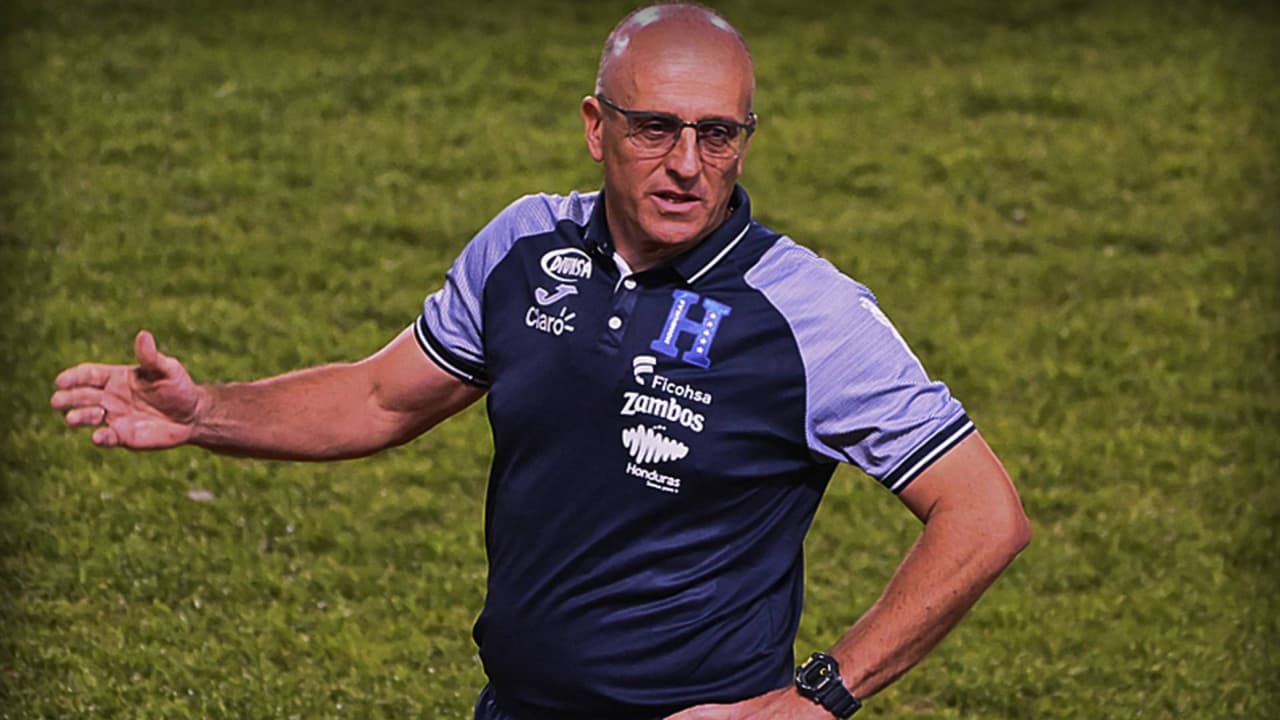 DT de Honduras no piensa renunciar a pesar de caer ante México