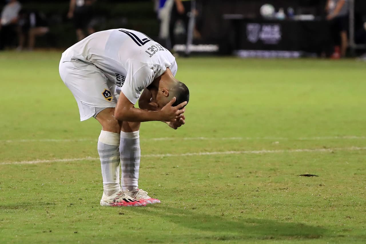 MLS investiga a jugador de LA Galaxy por insulto homofóbico