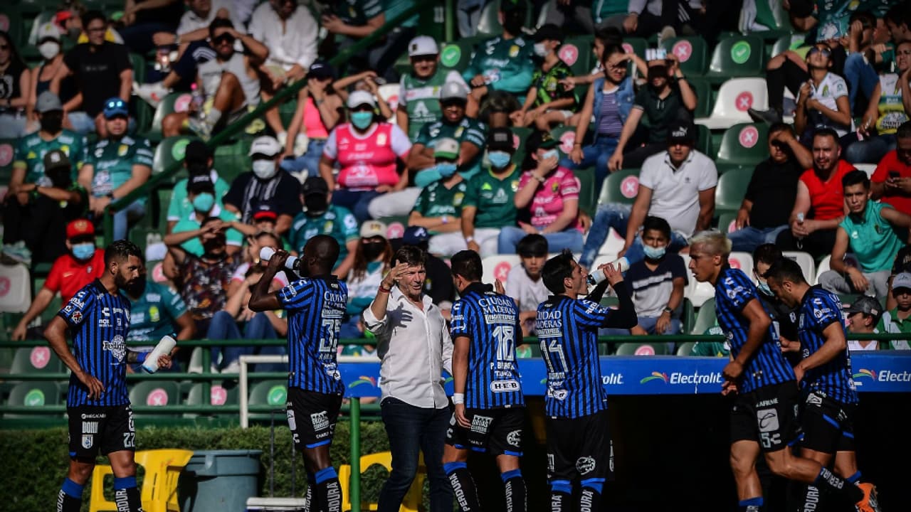 ¡Vetada! Barra del León llama "asesinos" al Querétaro y la castigan