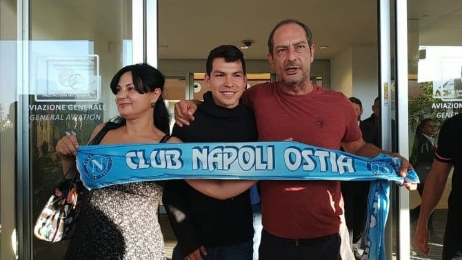 Chucky llega a Roma entre gritos de "¡Forza Napoli!"