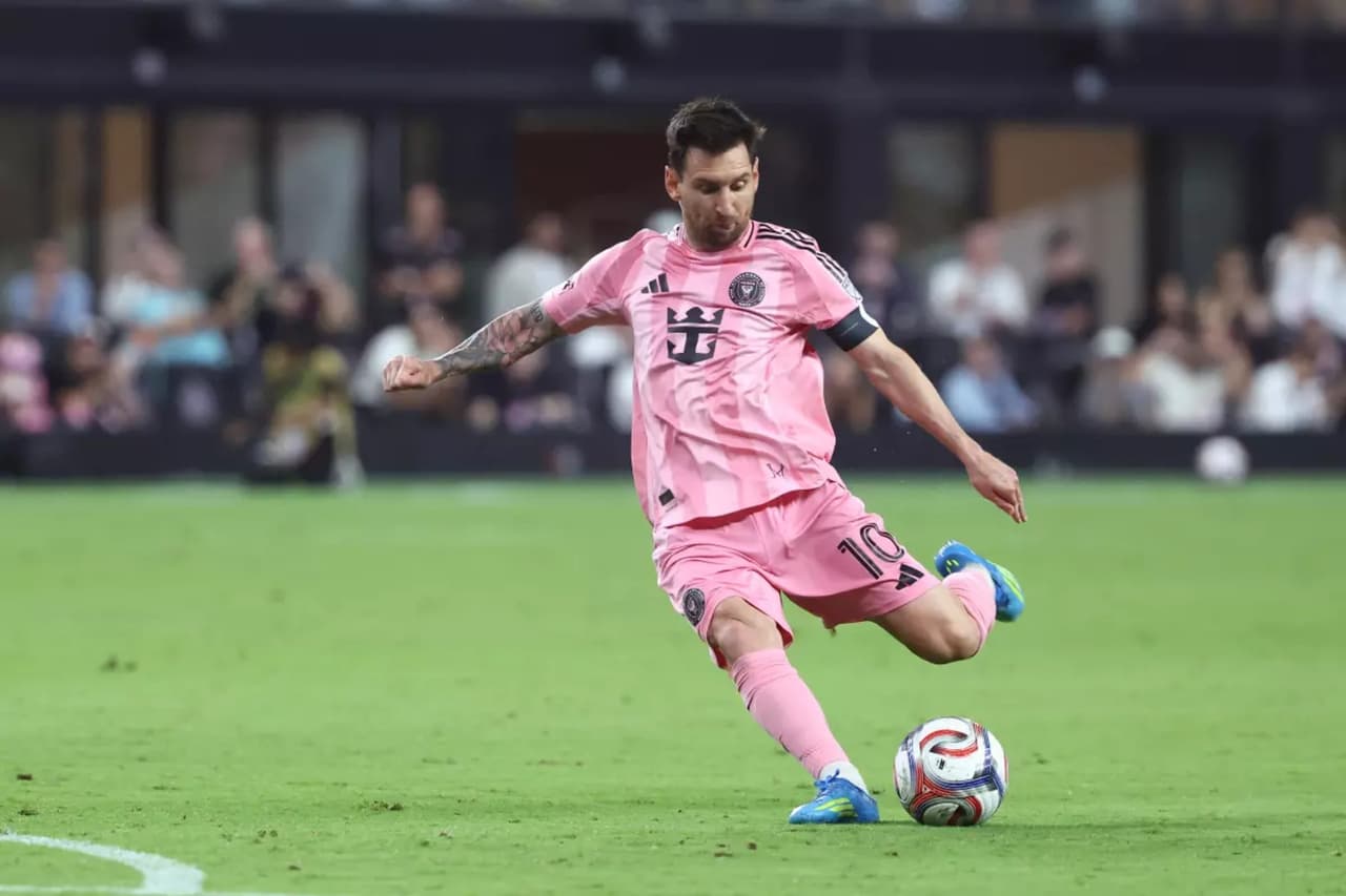 Messi apunta a un Balón de Oro histórico en Concacaf