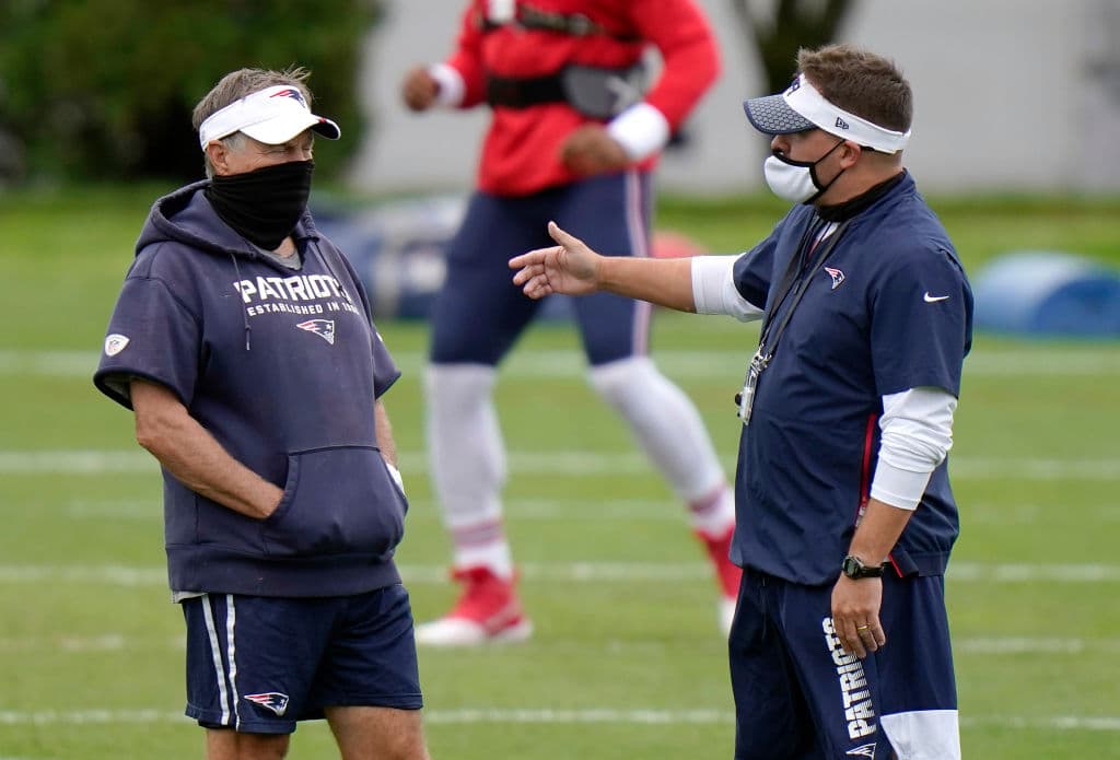 Bill Belichick de New England Patriots y Josh McDaniels