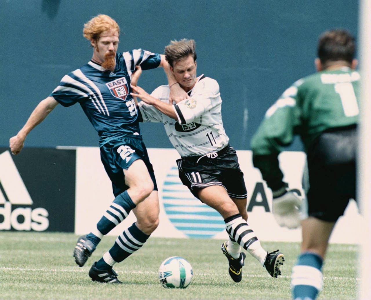 Los jugadores históricos de Estados Unidos se enfrentaron en el Juego de Estrellas de la MLS en 1996.