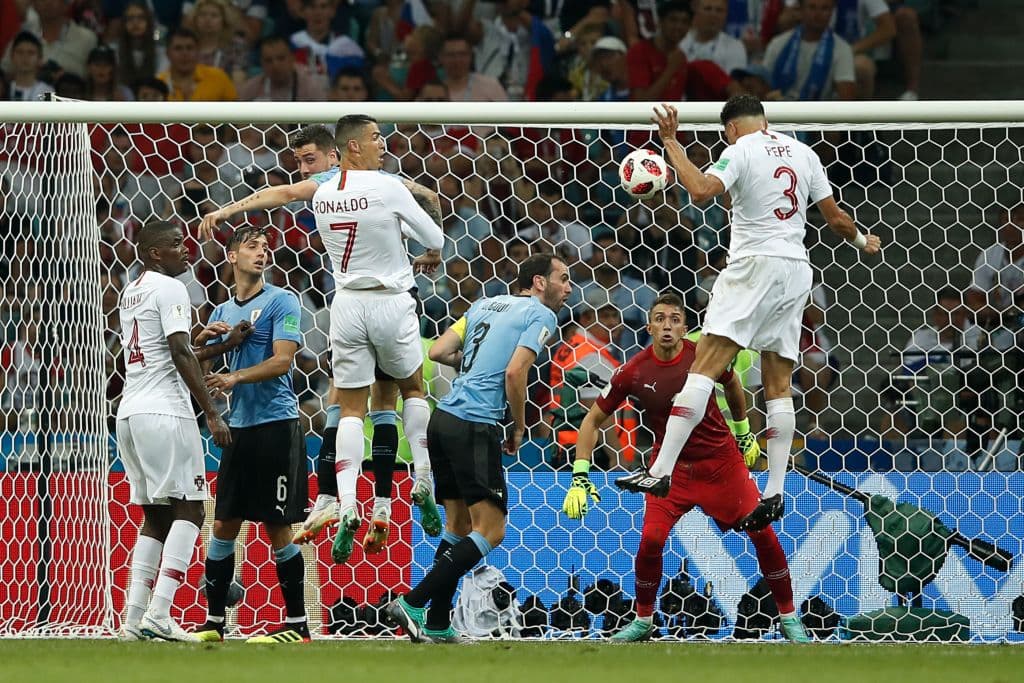 Para el segundo tiempo, de nuevo fue espectador de lujo pero en el gol de su país, el de Pepe para poner a Portugal 1-1 al minuto 10 del complemento.