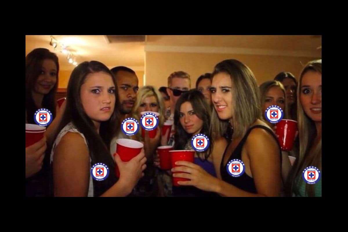 Memes 18 años de Cruz Azul sin título