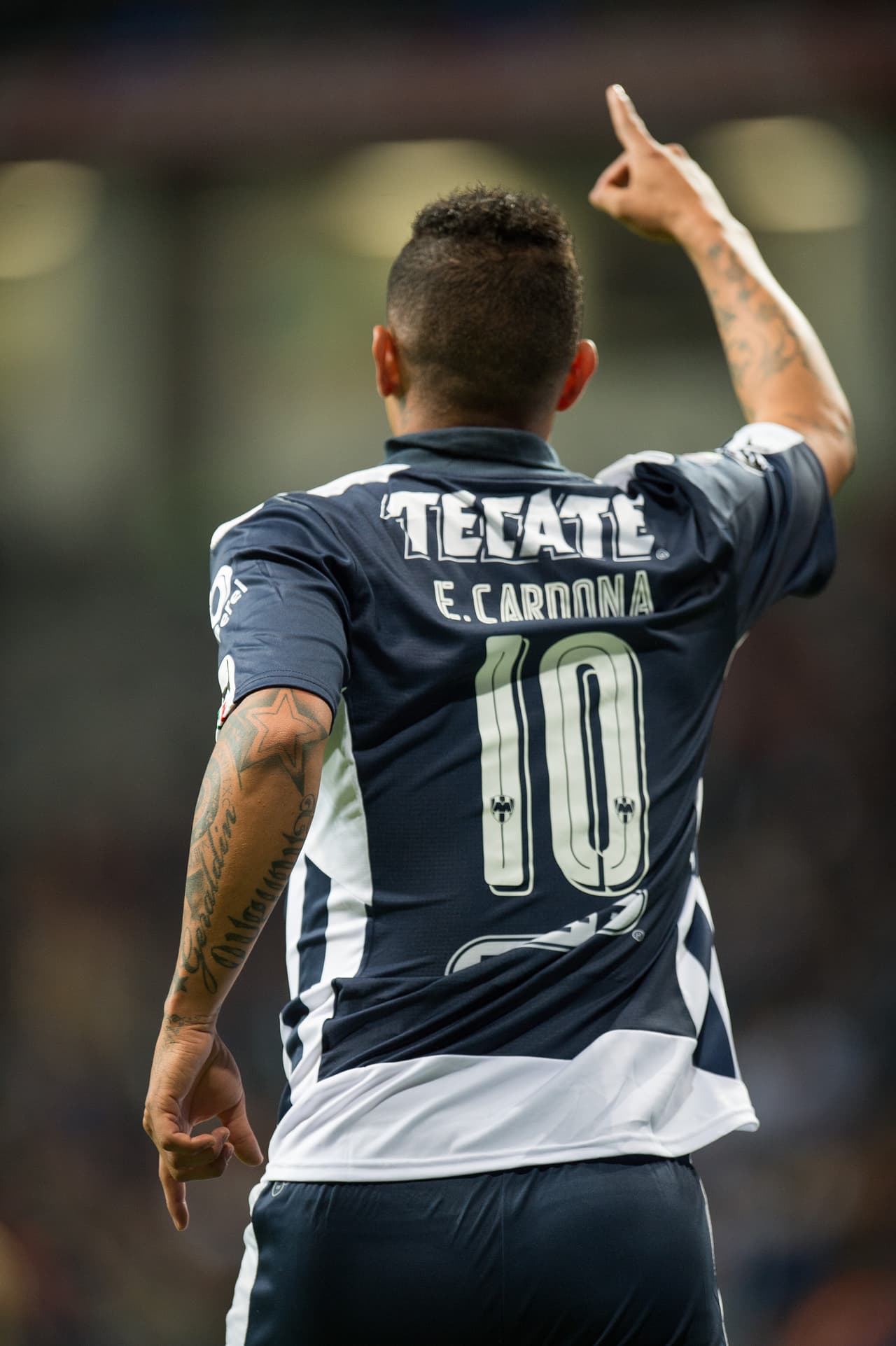 Edwin Cardona, Monterrey.- El colombiano anotó un golazo al sacar un potente disparo sin tener ángulo que Edgar MElitón únicamente pudo ver como pasaba, Edwun sumó 10 puntos en la Jornada 7. Su valor en el UD Fantasy es de $10.5 millones.