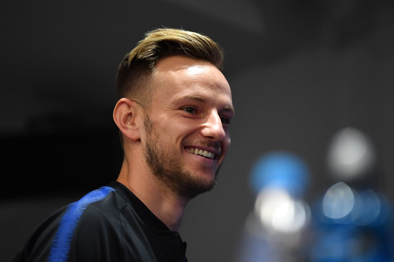 ¡Se queda! Ivan Rakitic confirmó que no piensa en salir del Barcelona, pero que espera que le hagan una mejora en su salario "cuando ellos crean que lo merezco".