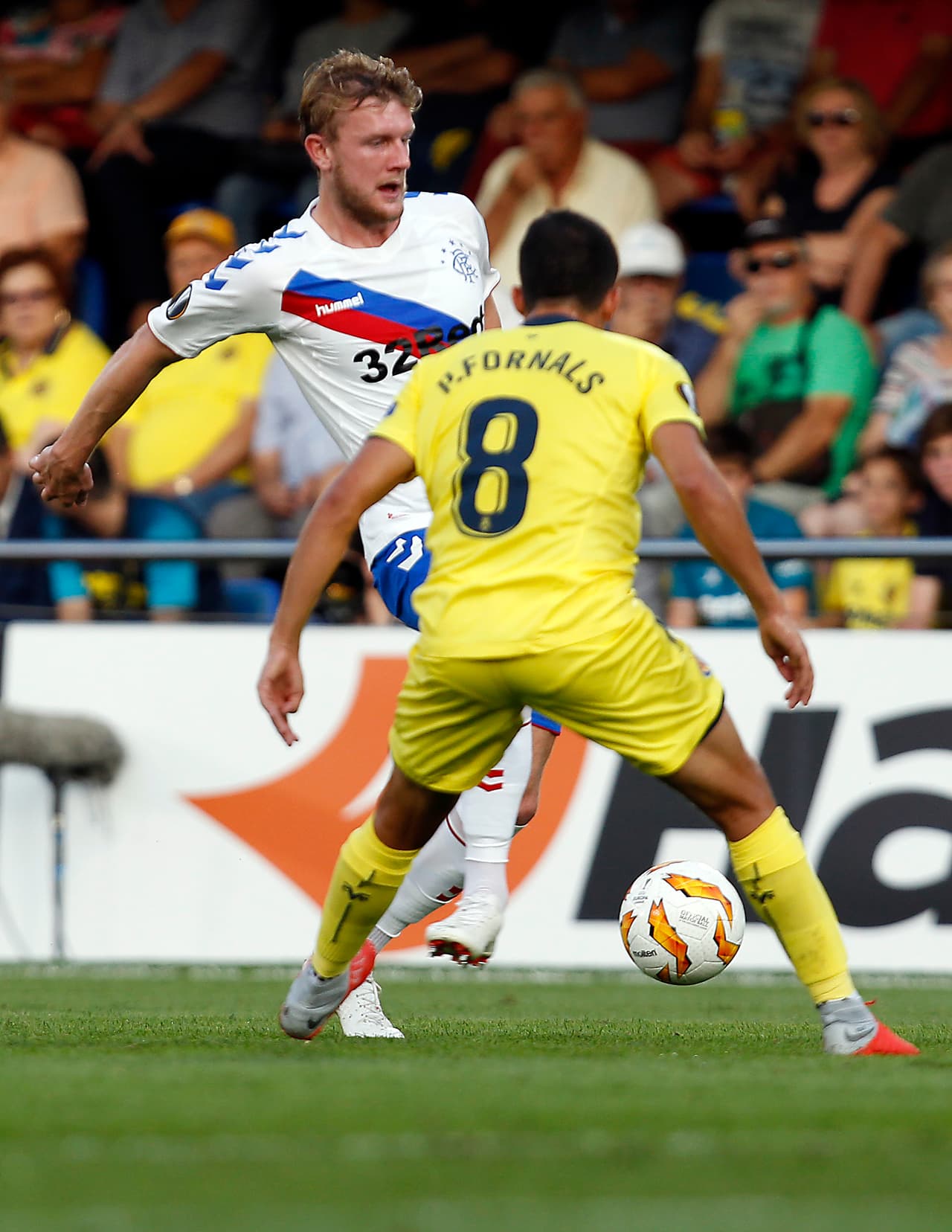 Los Gers sufrían la ausencia de su goleador, el colombiano Alfredo Morelos, quien en la fase previa se fue expulsado.