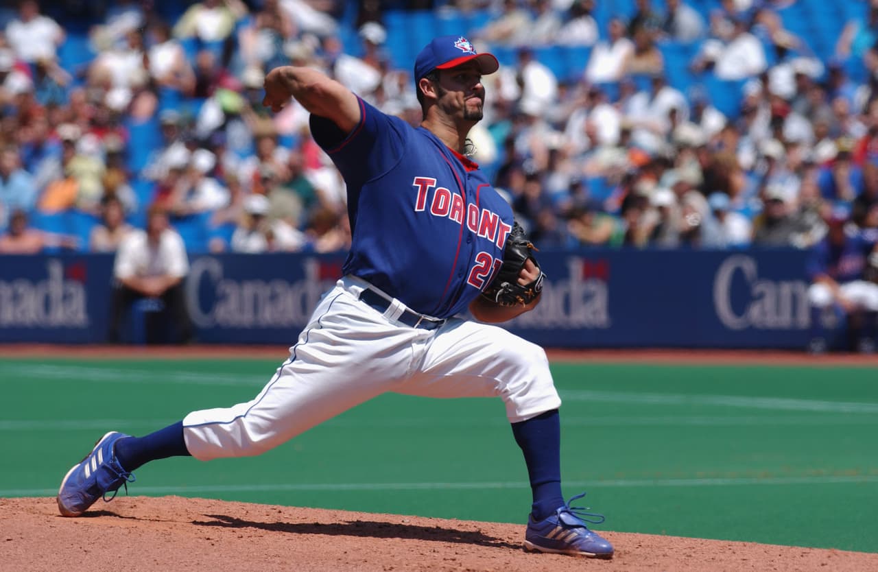 Con Toronto, el mexicano estuvo como jugador hasta 2002.