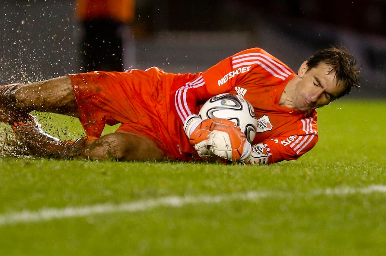 Ambos arqueros han sido exitosos a nivel de clubes o a nivel de selección nacional.