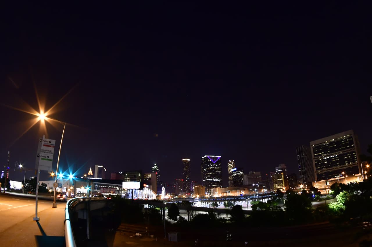 Atlanta, capital de Georgia, recibe a México para su duelo amistoso contra Venezuela. Esta ciudad está marcada por haber sido sede de Olímpicos en 1996 y por su colorido y pasión por el deporte.