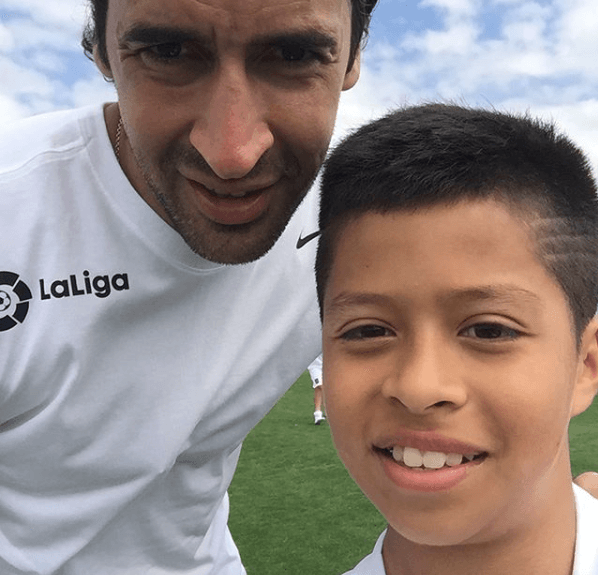 El pequeño Alejando Alcalá es considerado por muchos como el 'Messi mexicano' y ha deslumbrado a todos con sus videos en las redes sociales. Actualmente entrena con la selección Sub-15 gracias a sus actuaciones con el Stockton TLJ FC Rebels. Además se han probado en el Barcelona y Manchester City.