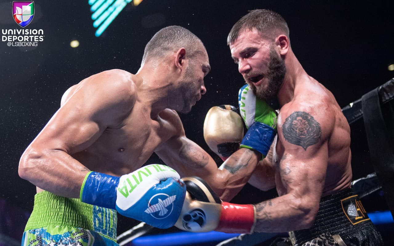 En una pelea emocionante, Caleb Plant logró despojar a José Uzcátegui de su cetro supermedio de la FIB en Los Ángeles tras noquear en dos ocasiones al entonces campeón venezolano.