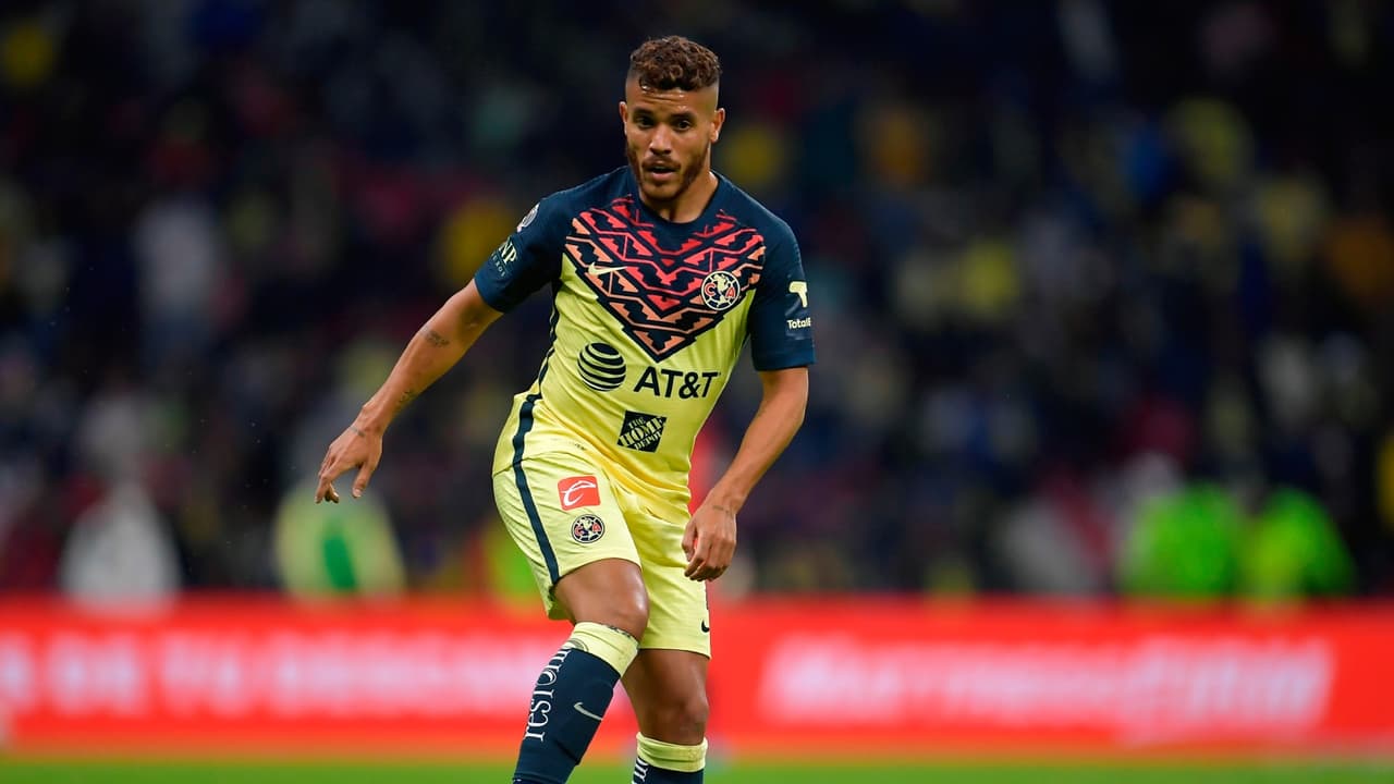 Jonathan dos Santos asegura que en América "están a muerte" con Solari