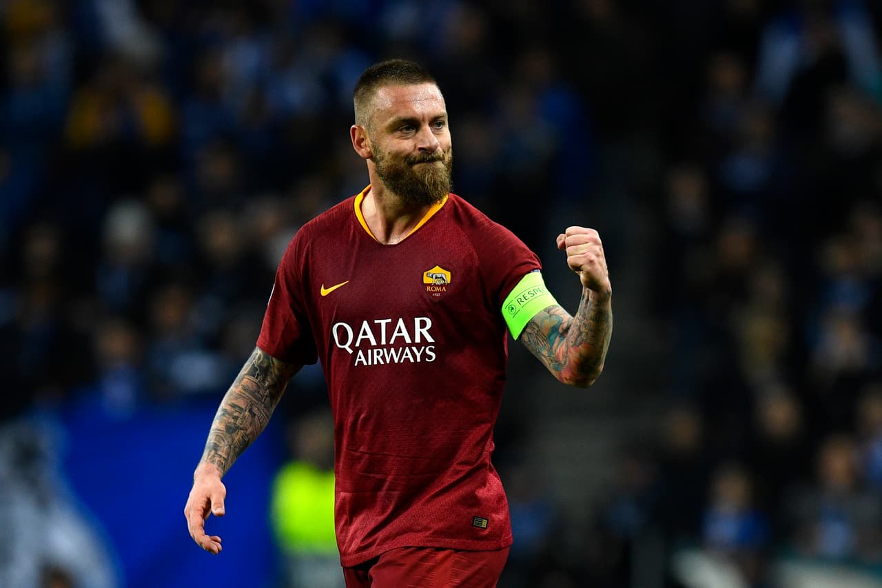 La MLS sería el destino de Danielle De Rossi después de no conseguir renovar su contrato con el A.S. Roma. Uno de los equipos puede ser Los Ángeles F.C. de Carlos Vela y el otro New York City. Vale decir que también lo han puesto en el radar de Boca Juniors.