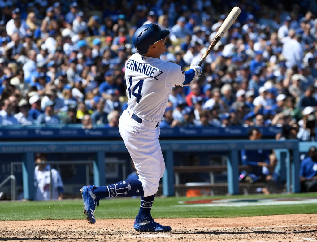 Luego, en la parte baja del cuarto capítulo Enrique Hernández conectó sólido bombazo por el prado izquierdo para anotar dos más y poner 5-0 la pizarra para los locales.