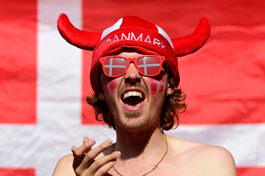 Queda todo listo para el primer partido de los octavos de final de la UEFA Euro 2020 entre Gales y Dinamarca.