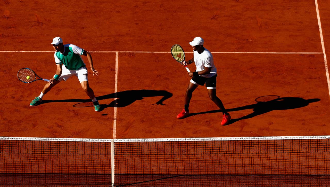 La tercera ronda fue favorable al derrotar al británico Jamie Murray y el brasileño Bruno Soarez 3-6, 7-6, 7-6.