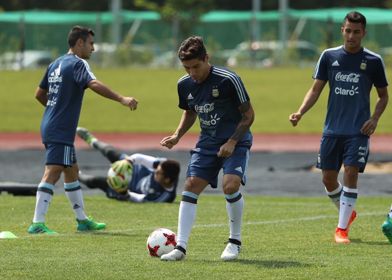 Defensa: Gonzalo Montiel