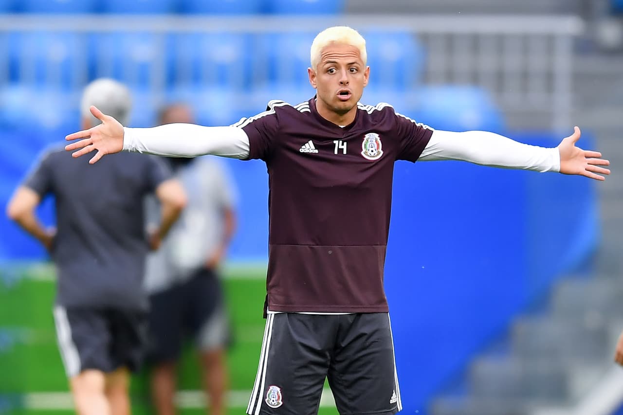 ‘Chicharito’ le responde a exseleccionado nacional que criticó su pensamiento Ching&%#