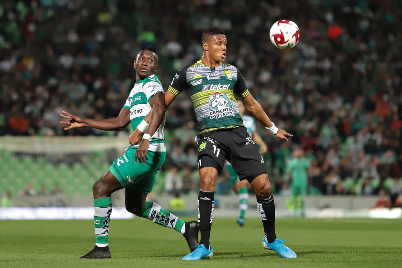 ¡Partidazo en la Comarca Lagunera! Santos vence al León 3-2 con autoridad y dos goles de penal.