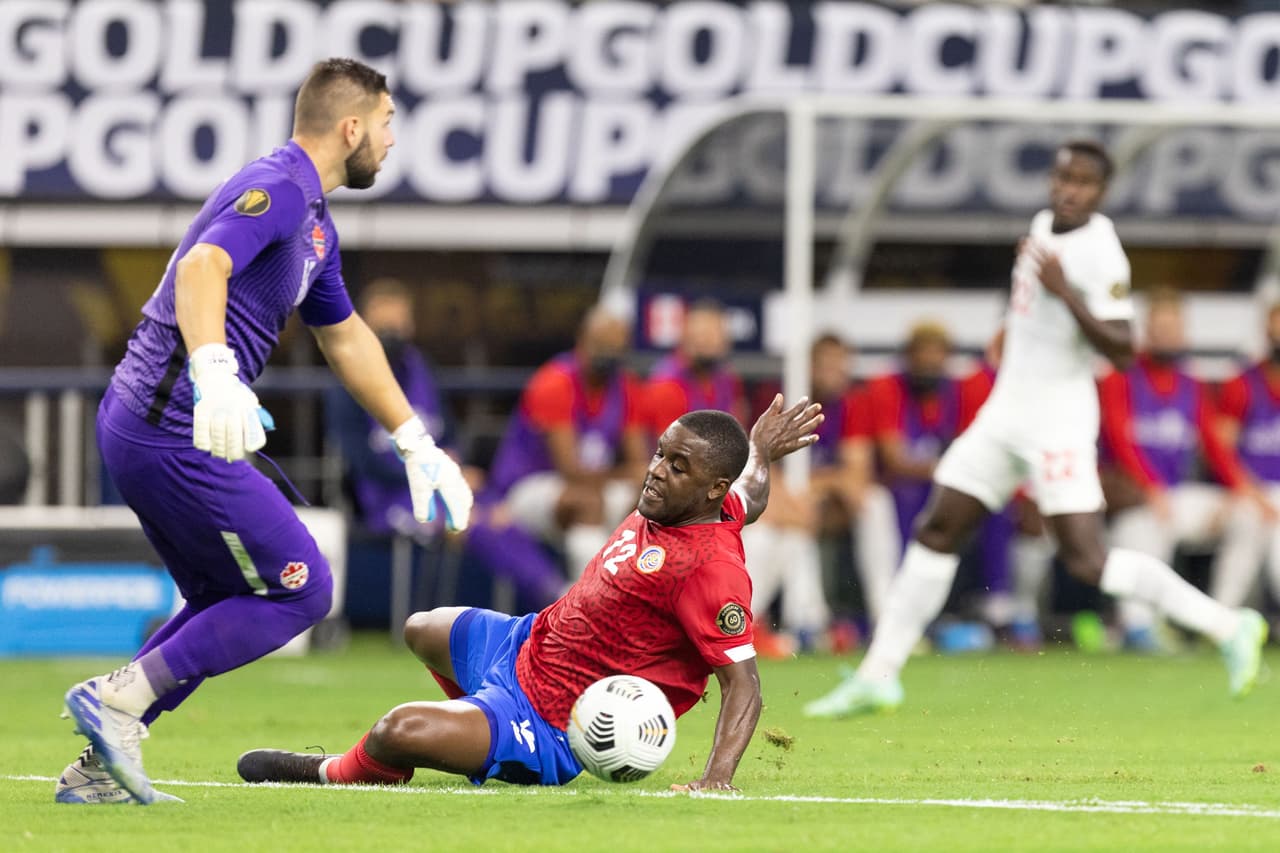 Canadá aprovechó las que tuvo un se metió a la Semifinal de la Copa Oro derrotando a Costa Rica.