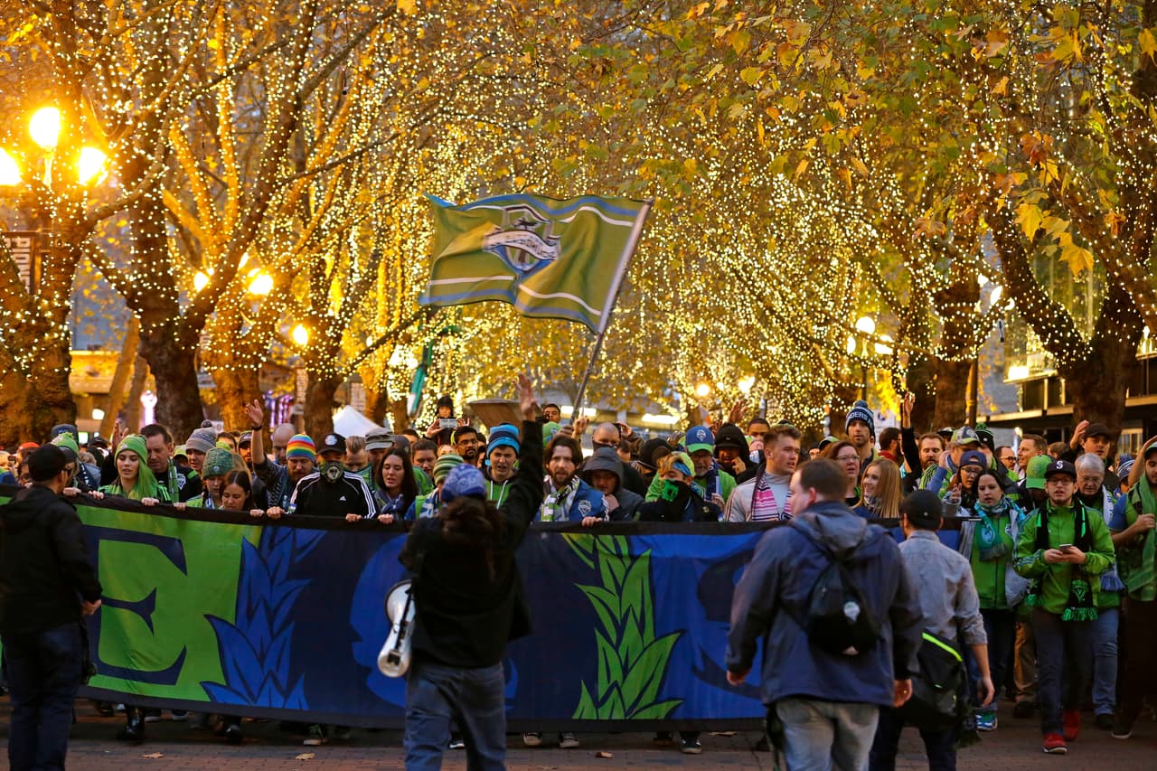 Los hinchas llegaron al partido clave, que definiría al último clasificado a las semifinales del fútbol estadounidense de la MLS.