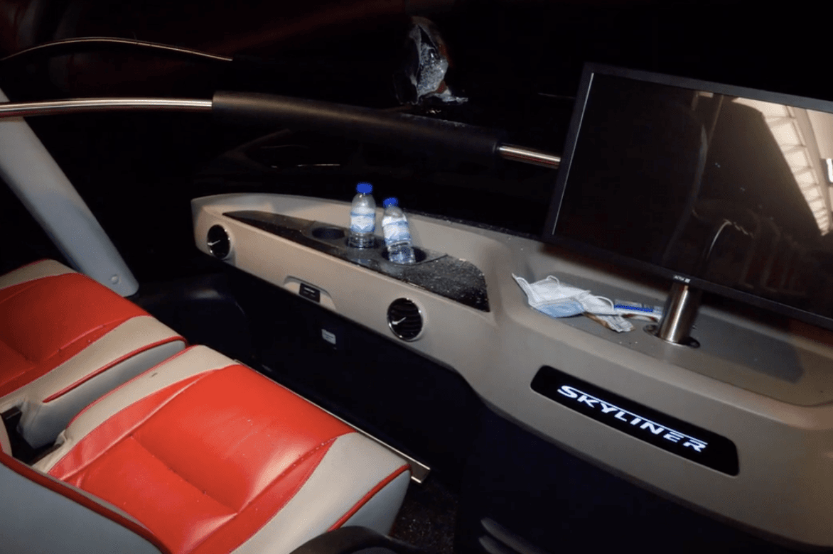 Hospitalizan a dos jugadores del Benfica tras ser apedreados