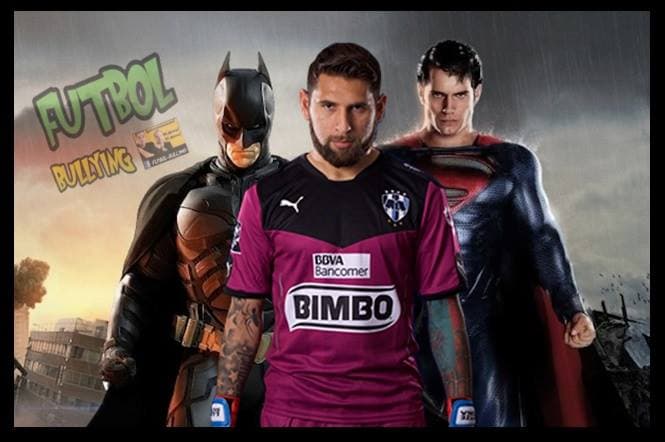 Monterrey perdió por 1-0 con los Tuzos pero la ventaja pudo ser más amplia, los memes señalan a rayados de ayuda arbitral.