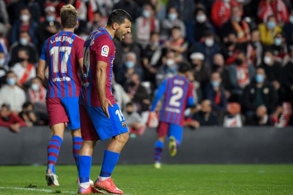 Desde España avisan que El Kun anunciará su retiro