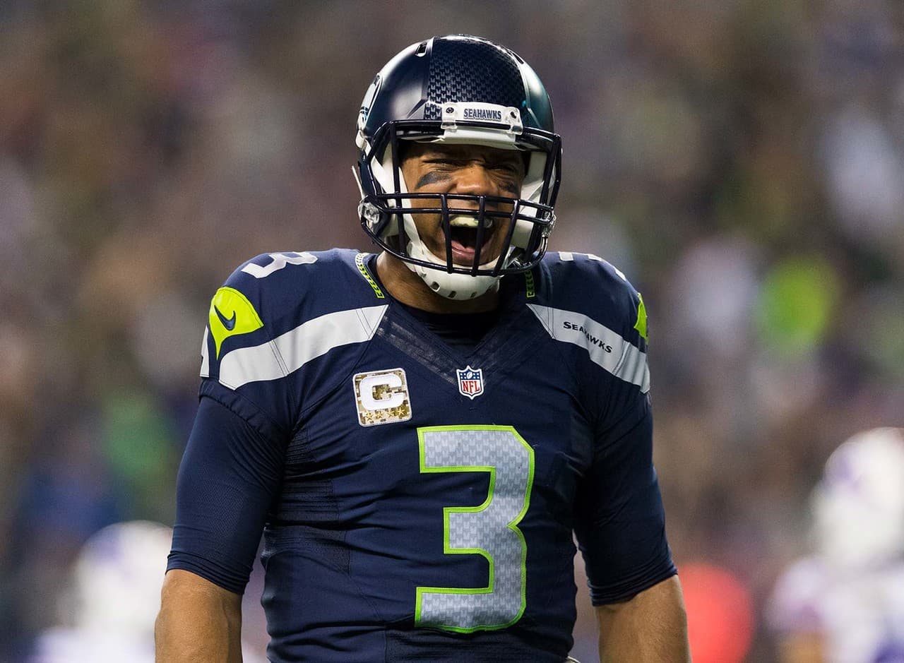 <b>8) Russell Wilson, <i>Seattle Seahawks</i> - $21,900,000</b>