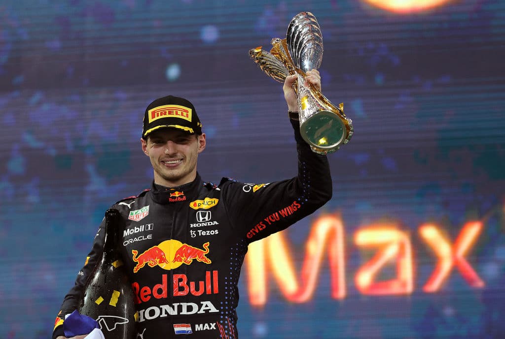 Max Verstappen gana el campeonato de la Fórmula 1 de forma cardiaca