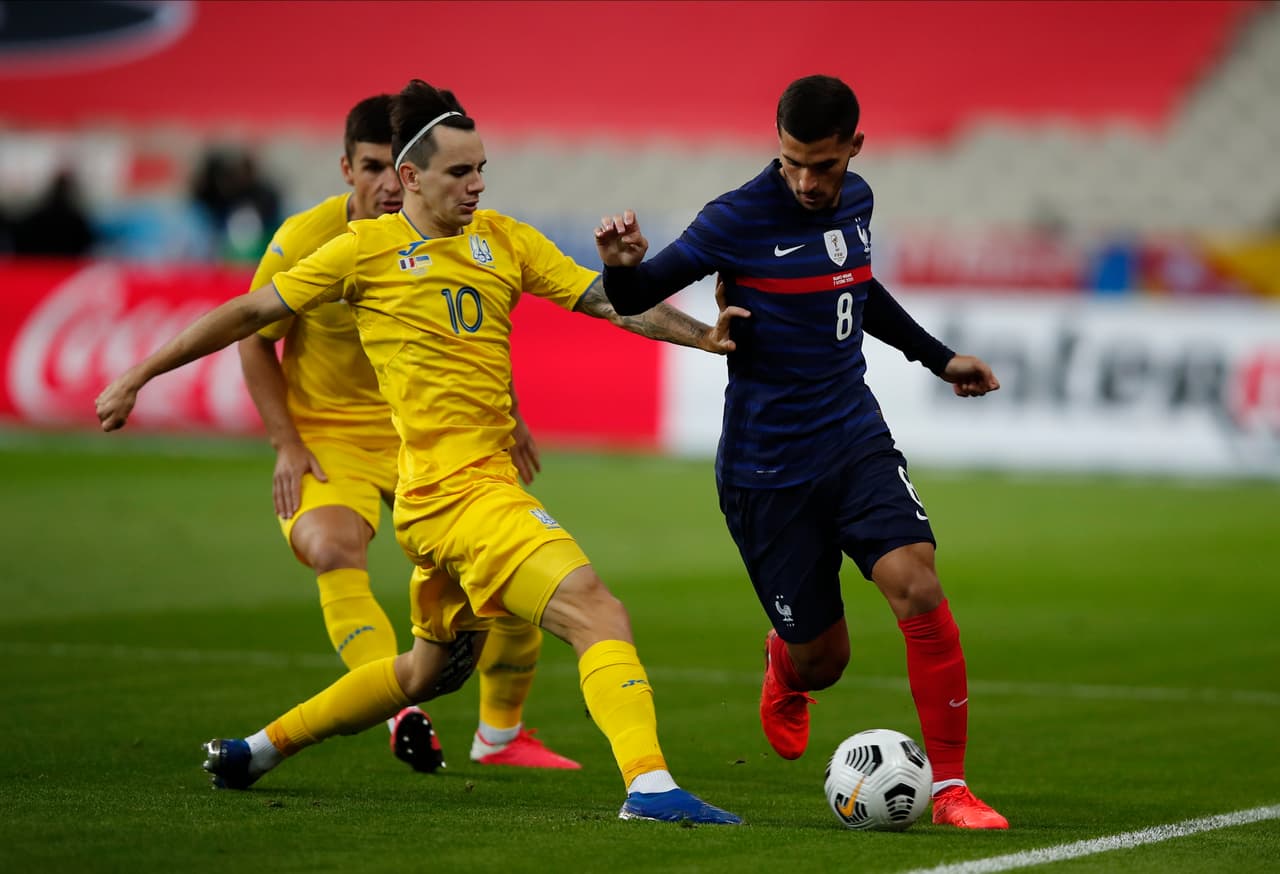 Por Francia marcaron Camavinga (9’), Giroud (24’, 34’), Tolisso (65’), Mbappé (82’) y Griezmann (89’); por Ucrania Mykolenko (39’) hizo un autogol y Tsygankov (53’) descontó. Francia enfrentará a Portugal y Ucrania ser medirá ante Alemania en la J3 de la Nations League.