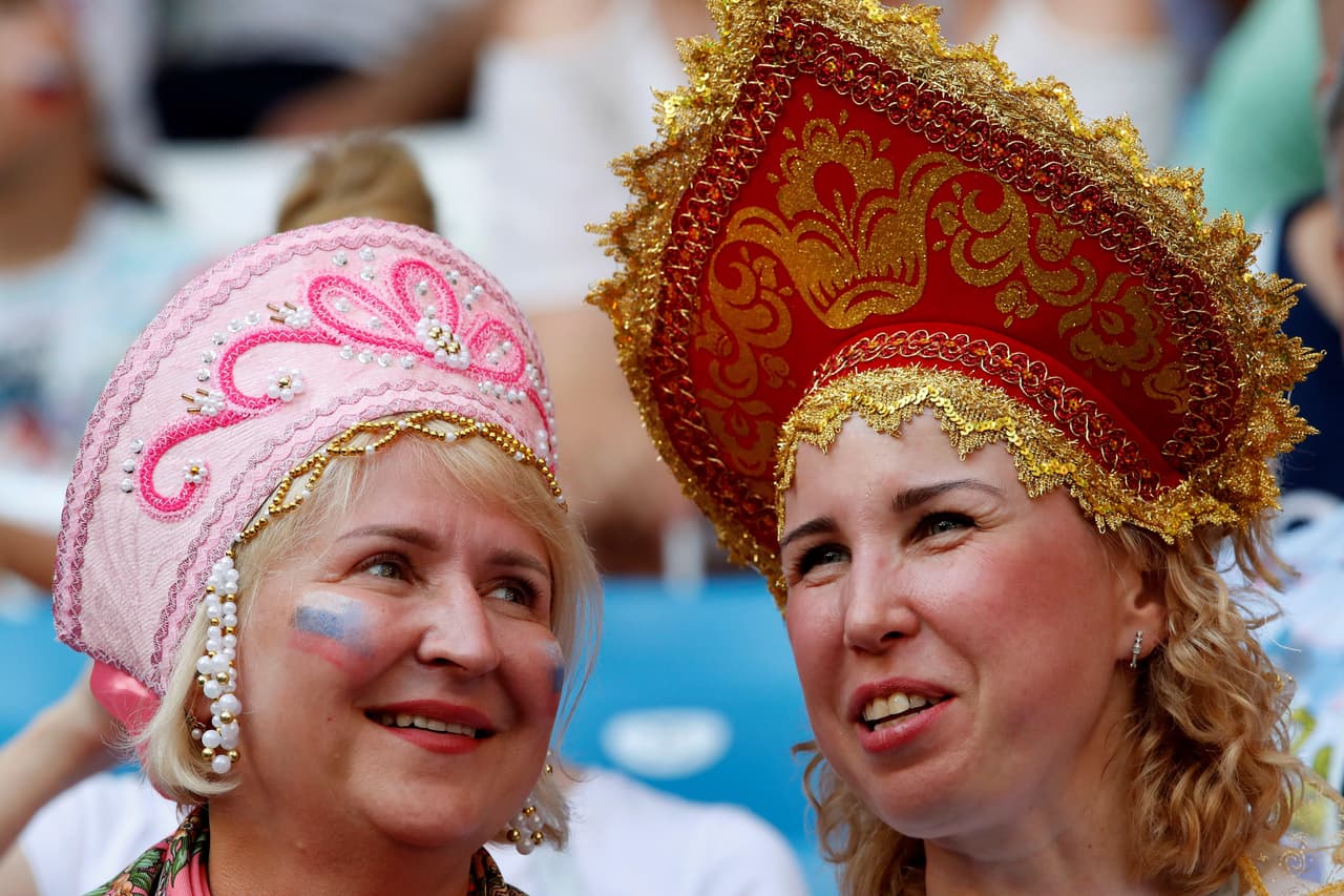 Rusos y uruguayos vivieron con gran emoción la previa y el partido del grupo A entre sus países en el Samara Arena. Aunque los locales fueron más en número, los sudamericanos no se quedaron atrás.