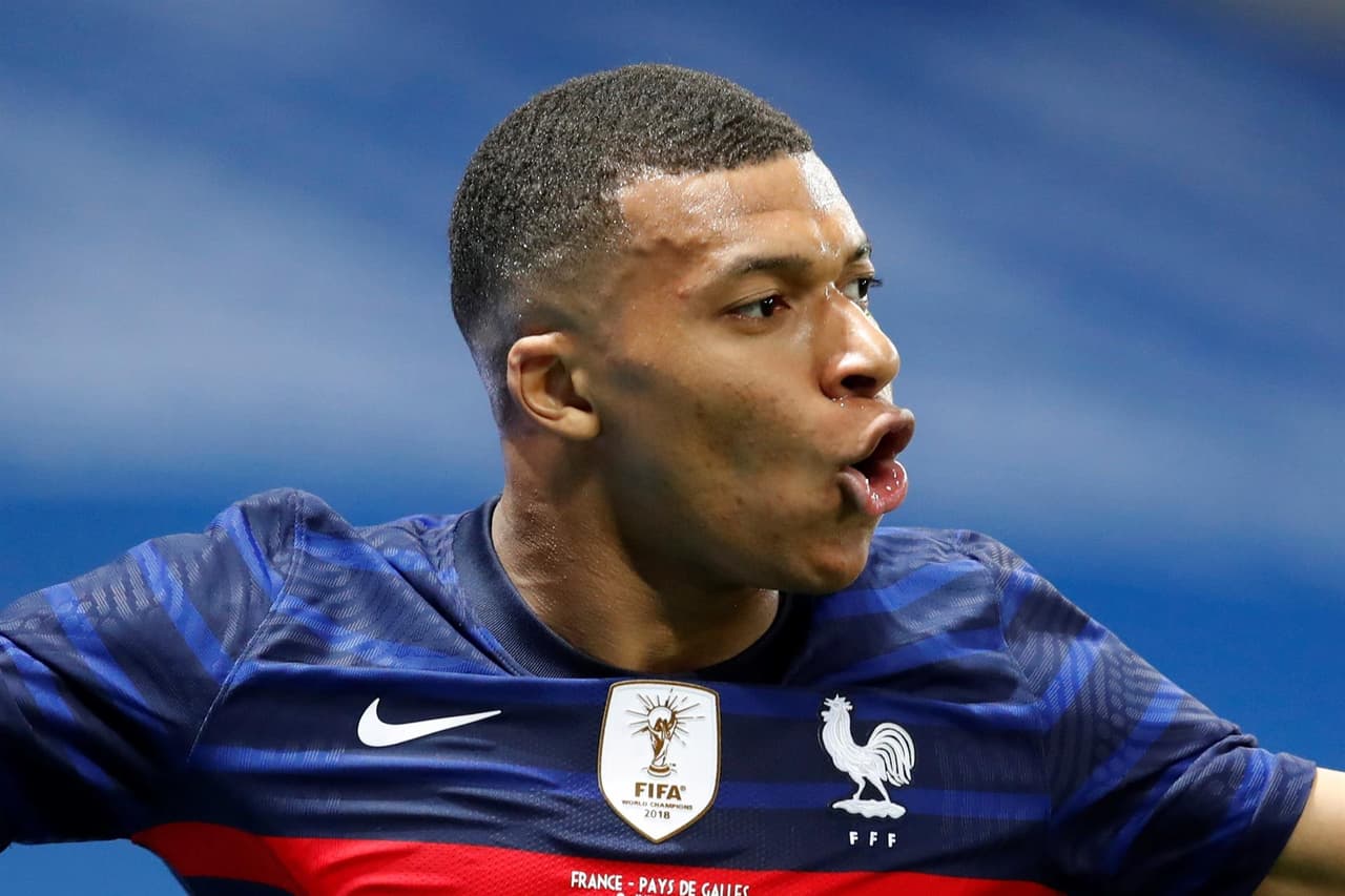 Francia derrota 3-0 a Gales durante partido internacional amistoso. Con goles de Kylian Mbappé, Antoine Griezmann y Ousmane Dembélé, los actuales campeones del mundo derrotaron a los 'Dragones' y están más que listos para la Euro 2020.